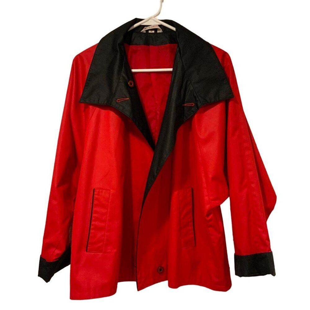 Braefair Vintage Women's size 8 Bright Red black trim car length unique jacket